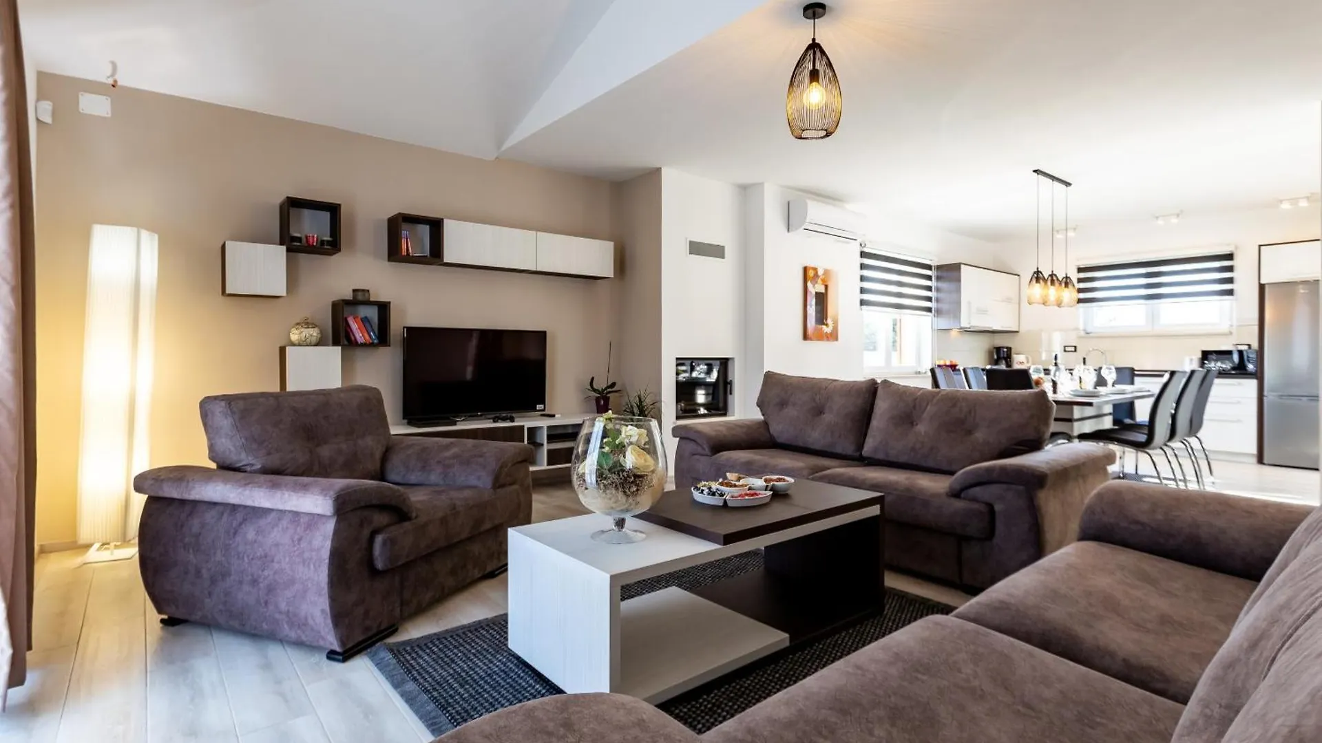 Villa Alba Rossa Near Pula For 6 People With Private 50 M2 Pool Only 1 Km From The Beach Sisan