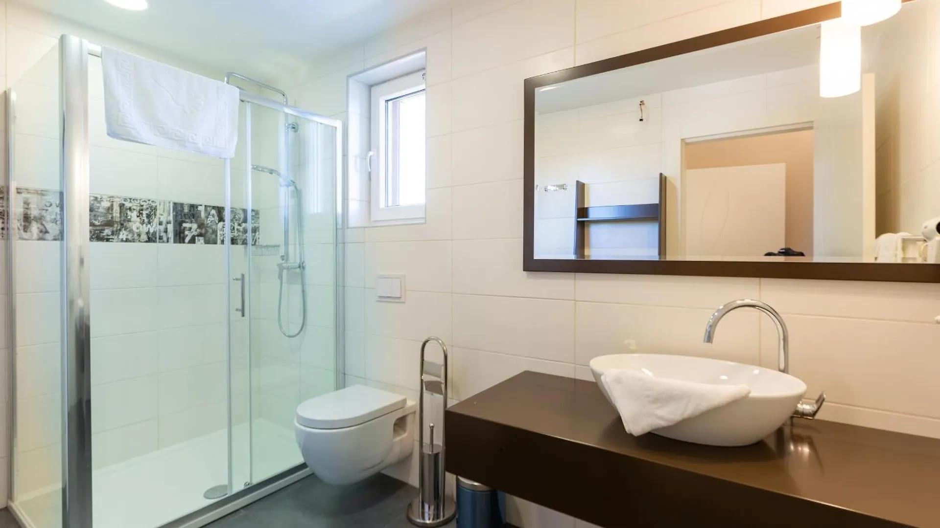 Villa Alba Rossa Near Pula For 6 People With Private 50 M2 Pool Only 1 Km From The Beach Sisan
